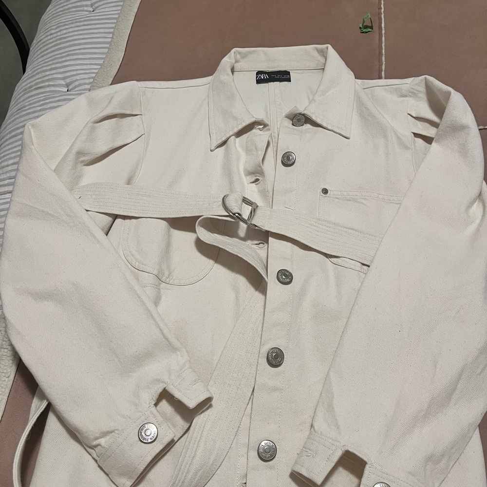 Zara Women's Off-White Utility Jacket